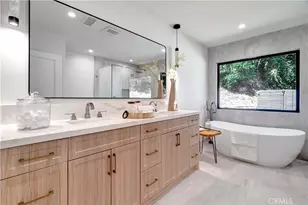 4830 Hasekian Dr, Tarzana, CA 91356 - Photo 11