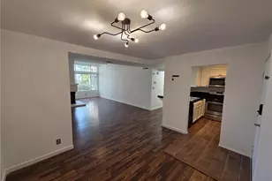 7800 Topanga Canyon Blvd, Canoga Park, CA 91304 - Photo 3