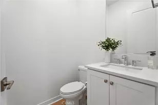 27124 Purple Sage Ct, Valencia, CA 91381 - Photo 9