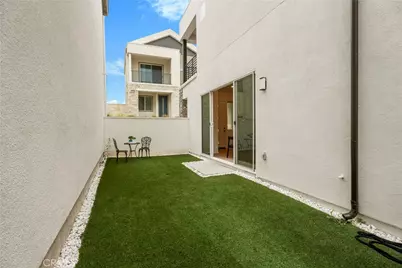 27124 Purple Sage Court, Valencia, CA 91381 - Photo 13