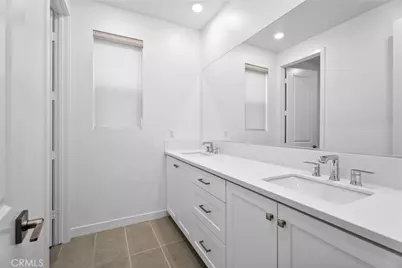 27124 Purple Sage Court, Valencia, CA 91381 - Photo 25