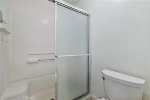 21633 Turmeric Ct, Saugus, CA 91350 - Photo 33