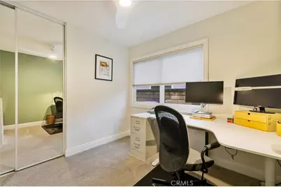 21633 Turmeric Court, Saugus, CA 91350 - Photo 41