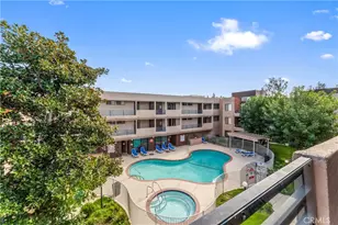 7826 Topanga Canyon Blvd, Canoga Park, CA 91304 - Photo 21