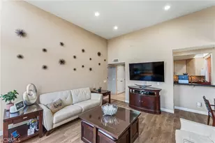 7826 Topanga Canyon Blvd, Canoga Park, CA 91304 - Photo 11