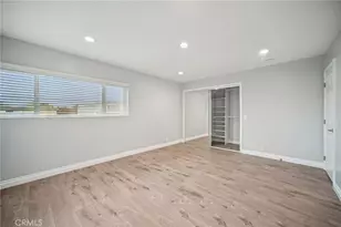 7869 Ventura Canyon Ave, Panorama City, CA 91402 - Photo 23