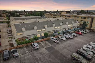 7869 Ventura Canyon Ave, Panorama City, CA 91402 - Photo 51