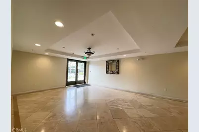 6800 Corbin, Reseda, CA 91335 - Photo 3