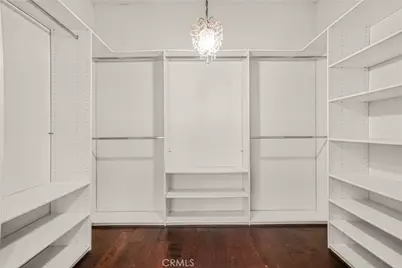 17140 Burbank Boulevard #105, Encino, CA 91316 - Photo 11