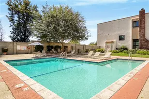 17140 Burbank Blvd, Encino, CA 91316 - Photo 31