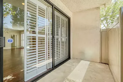 17140 Burbank Boulevard #105, Encino, CA 91316 - Photo 29