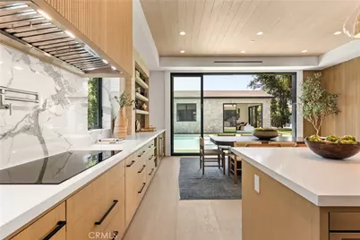 13536 Morrison Street, Sherman Oaks, CA 91423 - Photo 29