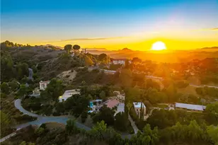 24537 Dry Canyon Cold Creek Rd, Calabasas, CA 91302 - Photo 27