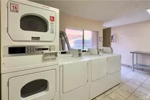 5403 Newcastle Ave, Encino, CA 91316 - Photo 35