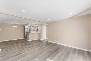 15511 Sherman Way, Van Nuys, CA 91406 - Photo 21