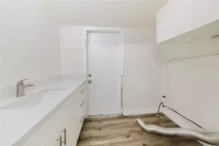 6410 Goodland Ave, North Hollywood, CA 91606 - Photo 11