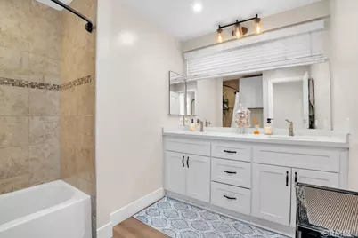 23549 Via Plata, Valencia, CA 91355 - Photo 21