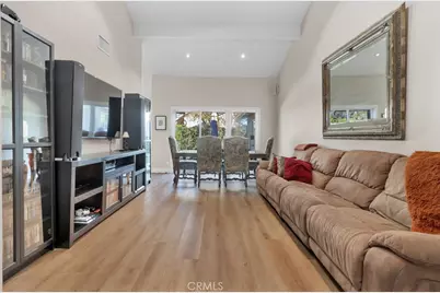 23549 Via Plata, Valencia, CA 91355 - Photo 7