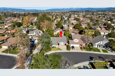 23549 Via Plata, Valencia, CA 91355 - Photo 31