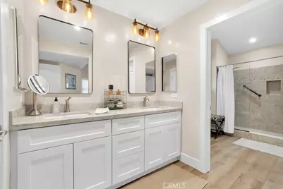 23549 Via Plata, Valencia, CA 91355 - Photo 17