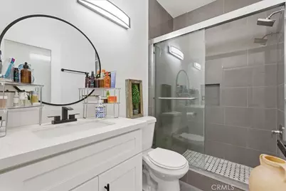 7236 Amigo #101, Reseda, CA 91335 - Photo 5