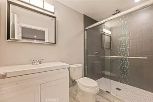 8218 Encino, Northridge, CA 91325 - Photo 45