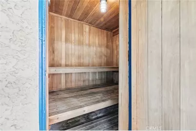 14560 Clark Street #215, Sherman Oaks, CA 91411 - Photo 27