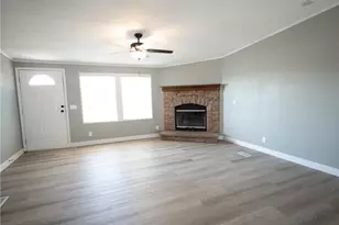 8925 Oleander, California City, CA 93505 - Photo 19
