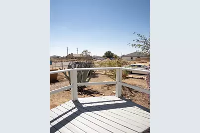 8925 Oleander, California City, CA 93505 - Photo 5