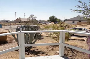 8925 Oleander, California City, CA 93505 - Photo 5