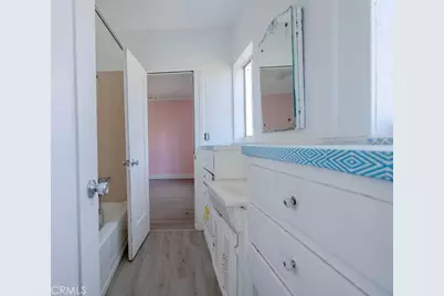 11779 Dronfield, Pacoima, CA 91331 - Photo 9