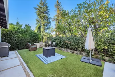 22661 Cavalier, Woodland Hills, CA 91364 - Photo 39