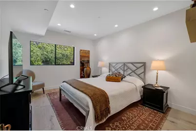 4326 Coronet Drive, Encino, CA 91316 - Photo 19