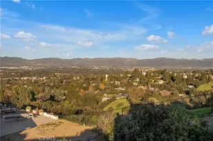 4326 Coronet Dr, Encino, CA 91316 - Photo 43