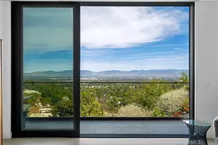 4326 Coronet Dr, Encino, CA 91316 - Photo 35