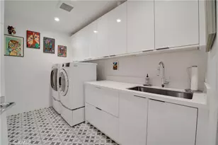 4326 Coronet Dr, Encino, CA 91316 - Photo 41