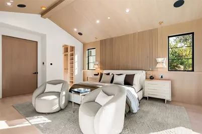 4245 Bellaire Ave, Studio City, CA 91604 - Photo 27