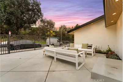 2642 Queen Street, Los Angeles, CA 90039 - Photo 55