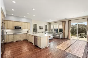 20356 Via Cellini, Porter Ranch, CA 91326 - Photo 7