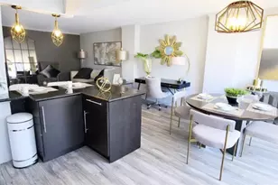 10747 Wilshire Blvd, Los Angeles, CA 90024 - Photo 29