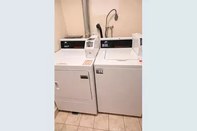 10747 Wilshire Boulevard #1305, Los Angeles, CA 90024 - Photo 49