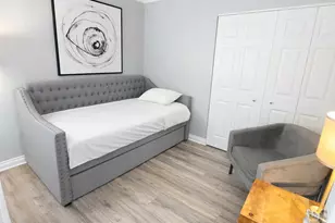 10747 Wilshire Blvd, Los Angeles, CA 90024 - Photo 39