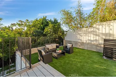 1637 Alvarado Street, Los Angeles, CA 90026 - Photo 11