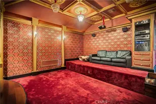 6268 Norwich Ave, Van Nuys, CA 91411 - Photo 19