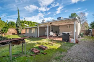 7113 Encino Ave, Lake Balboa, CA 91406 - Photo 21