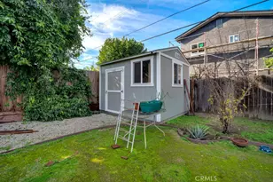 7113 Encino Ave, Lake Balboa, CA 91406 - Photo 23