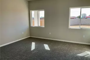 5103 Cohiba Ct, Bakersfield, CA 93307 - Photo 15