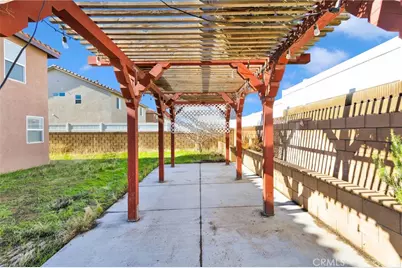 2745 Garnet, Lancaster, CA 93535 - Photo 45