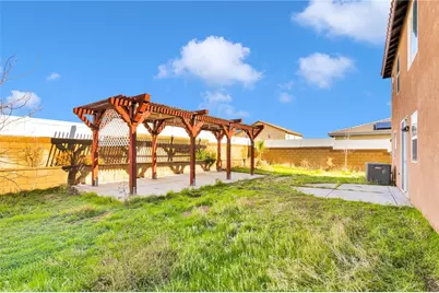 2745 Garnet, Lancaster, CA 93535 - Photo 47