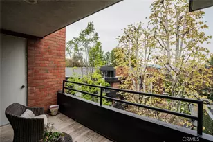 4727 Park Encino, Encino, CA 91436 - Photo 27
